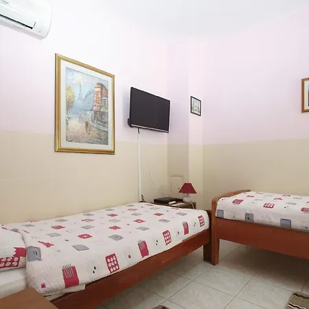 Appartement Fuer 4 Personen Ca 40 Qm In Banjole, Istrien Istrische Riviera Banjole